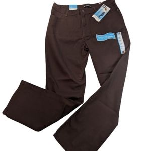 NWT Lee relaxed fit straight leg jeans